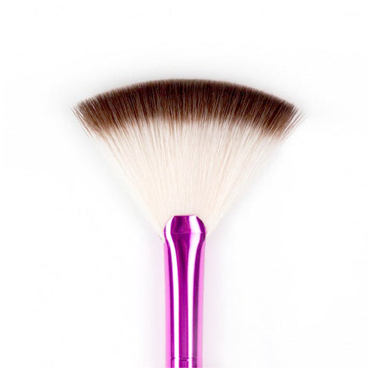 Ruby Kisses By Kiss FAN BRUSH RMUB04 Alexwigs