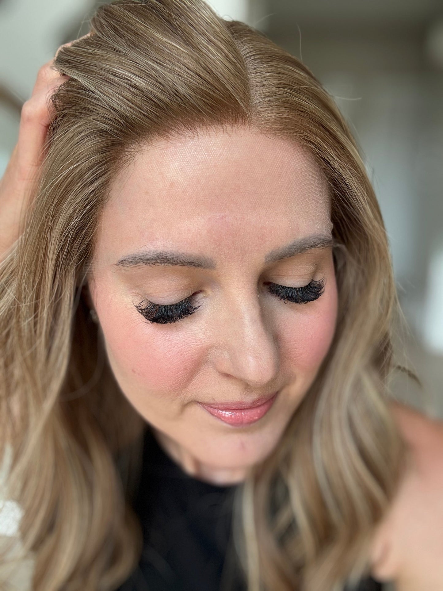 18" Janelle Luxury Cap Lace Top Wig (XS) Alexwigs