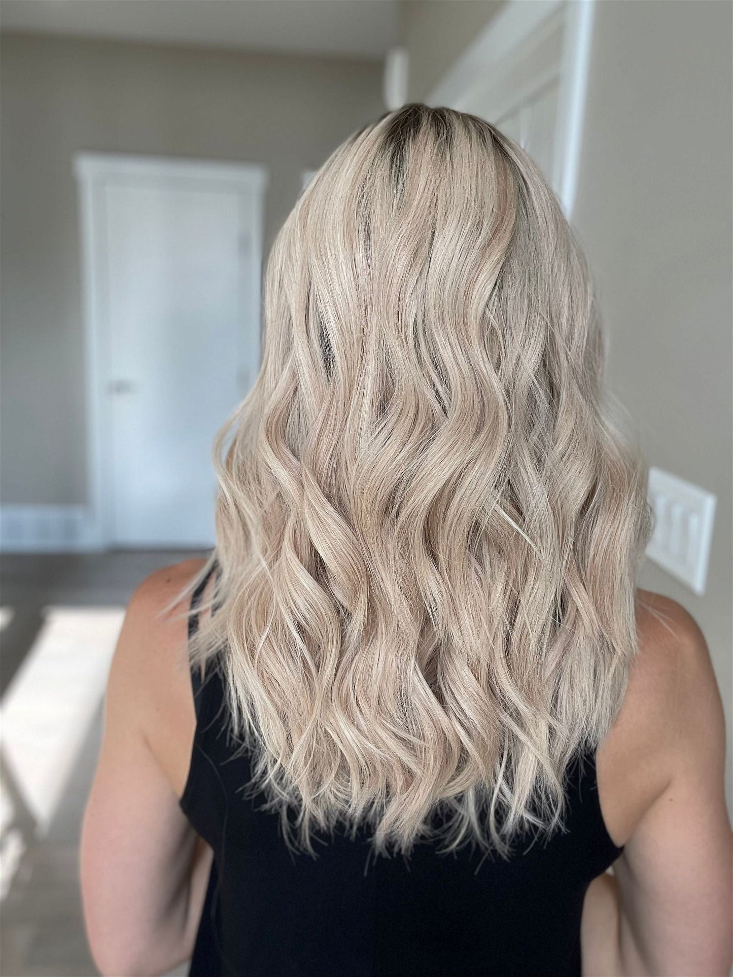 19" Rory Lob Comfort Cap Silk Top Wig (M) Alexwigs