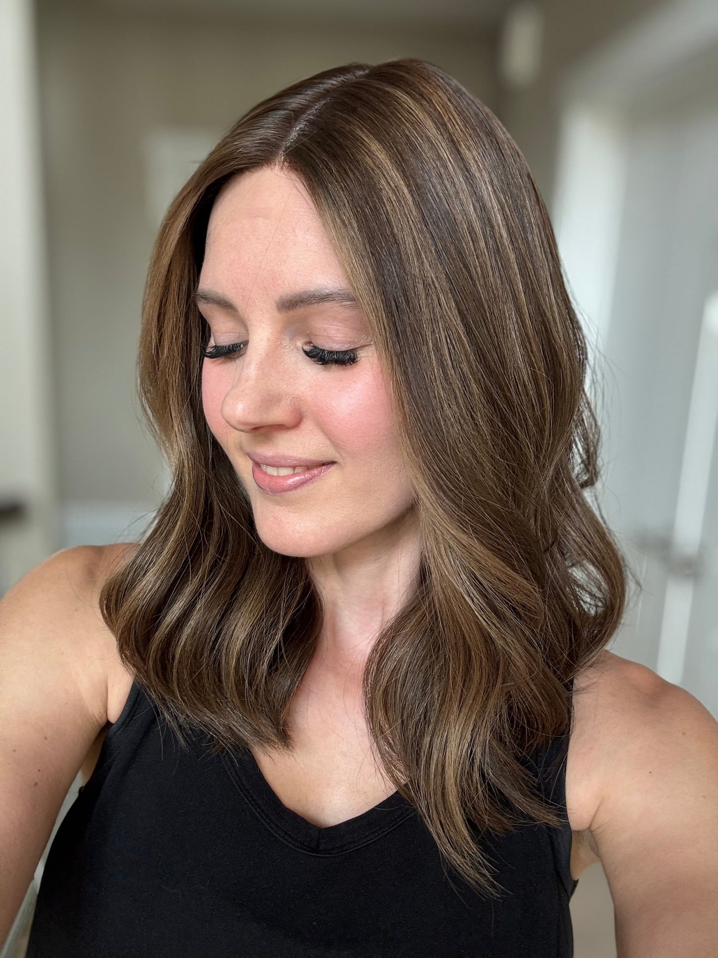 18" Penelope Comfort Cap Silk Top Wig (M) Alexwigs