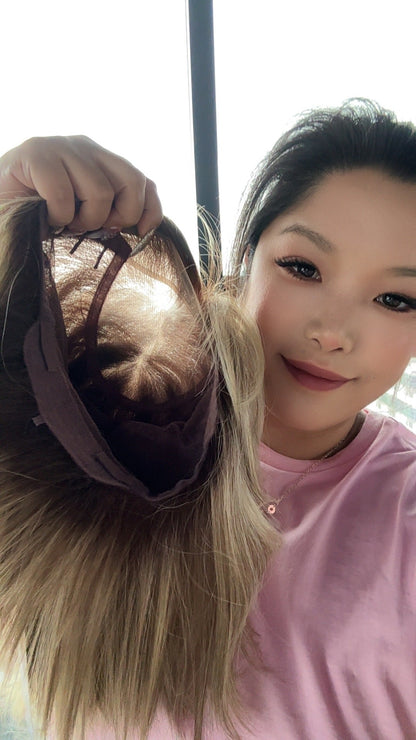 [PRE-ORDER] JBEXTENSION BONNIE MONO MIX BLONDE Full Monofilament Handmade Full Lace Full Hand Tied Wig 12 Inches Mix Blonde With Dark Root Mono Lace Handmade Futura Fiber Glueless Wig BONNIE MONO MIX BLONDE【BENDY EAR TABS】 Alexwigs