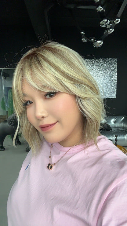 [PRE-ORDER] HOT OF SEASON - BONNIE MONO MIX BLONDE Full Monofilament Handmade Full Lace Full Hand Tied Wig 12 Inches Mix Blonde With Dark Root Mono Lace Handmade Futura Fiber Glueless Wig BONNIE MONO MIX BLONDE【BENDY EAR TABS】 Alexwigs