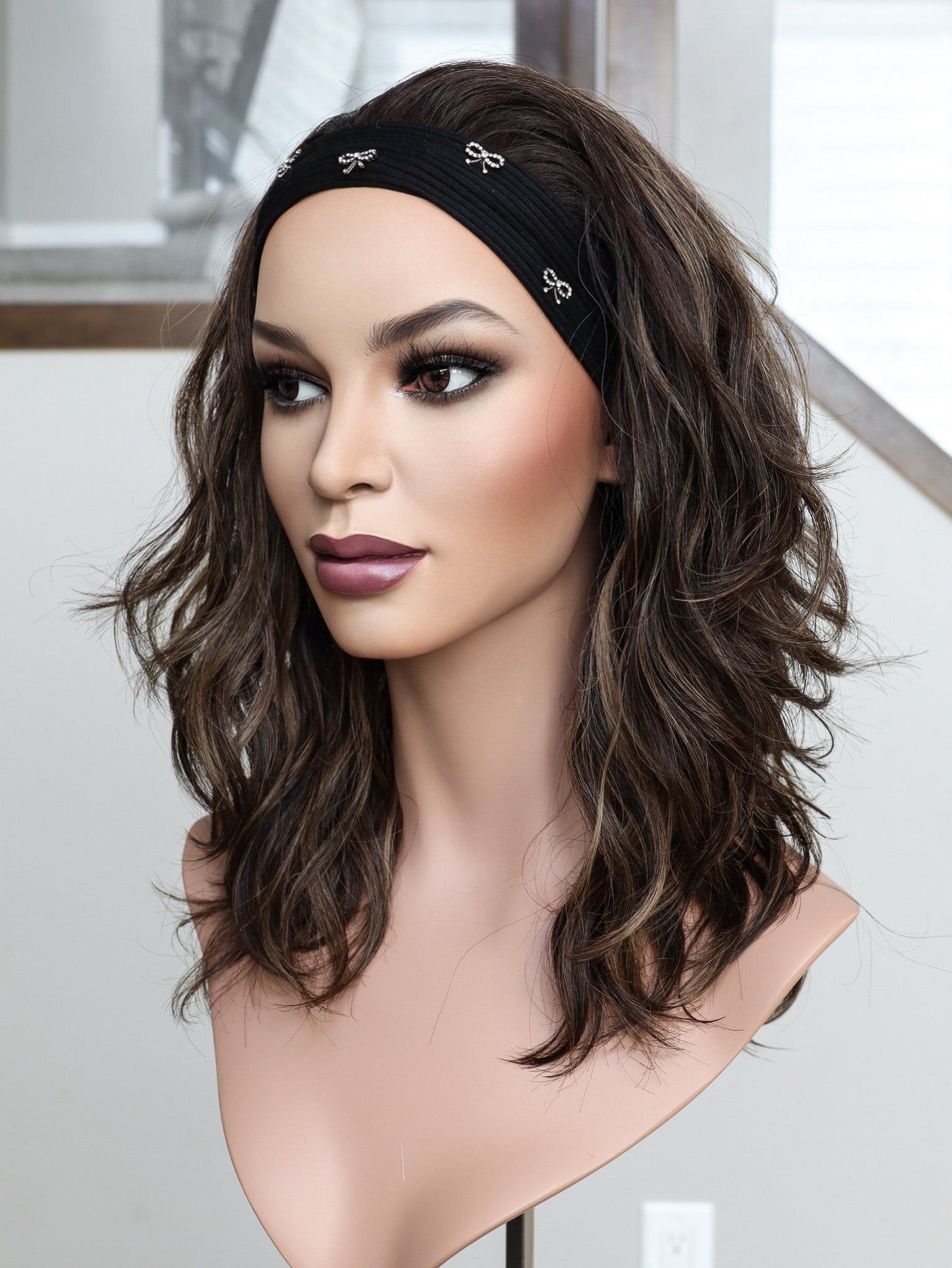 20" Jennifer Wavy Bandfall Active Wig (M) Alexwigs