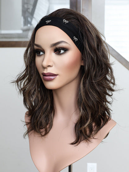 20" Jennifer Wavy Bandfall Active Wig (S) Alexwigs