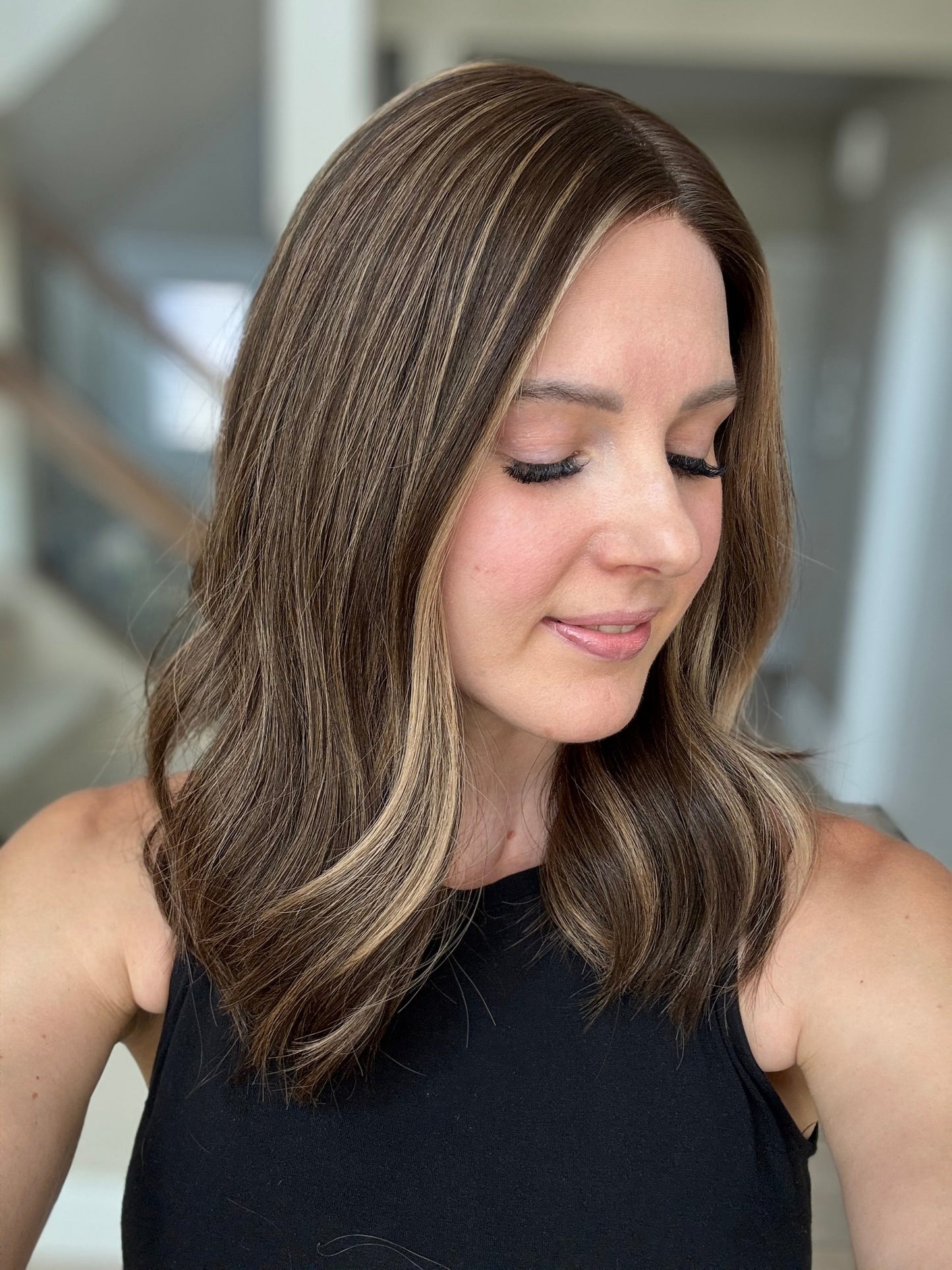 18" Mia LOB Comfort Cap Silk Top Wig (S) Alexwigs