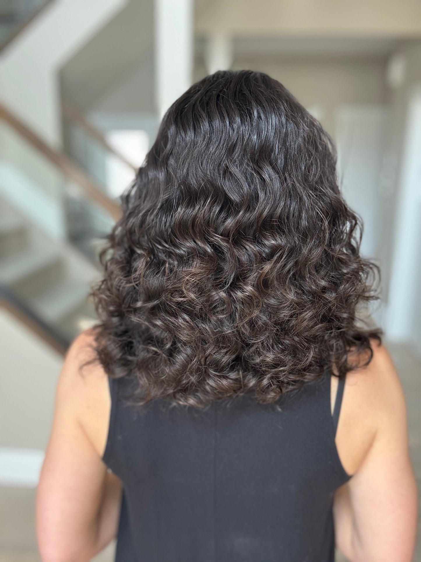 16" Mira Wavy Luxury Cap Lace Top Wig (S) Alexwigs