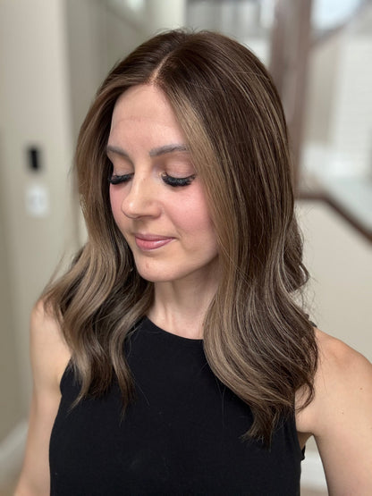 20" Kahala Comfort Cap Lace Top Wig (M) (FINAL SALE) Alexwigs