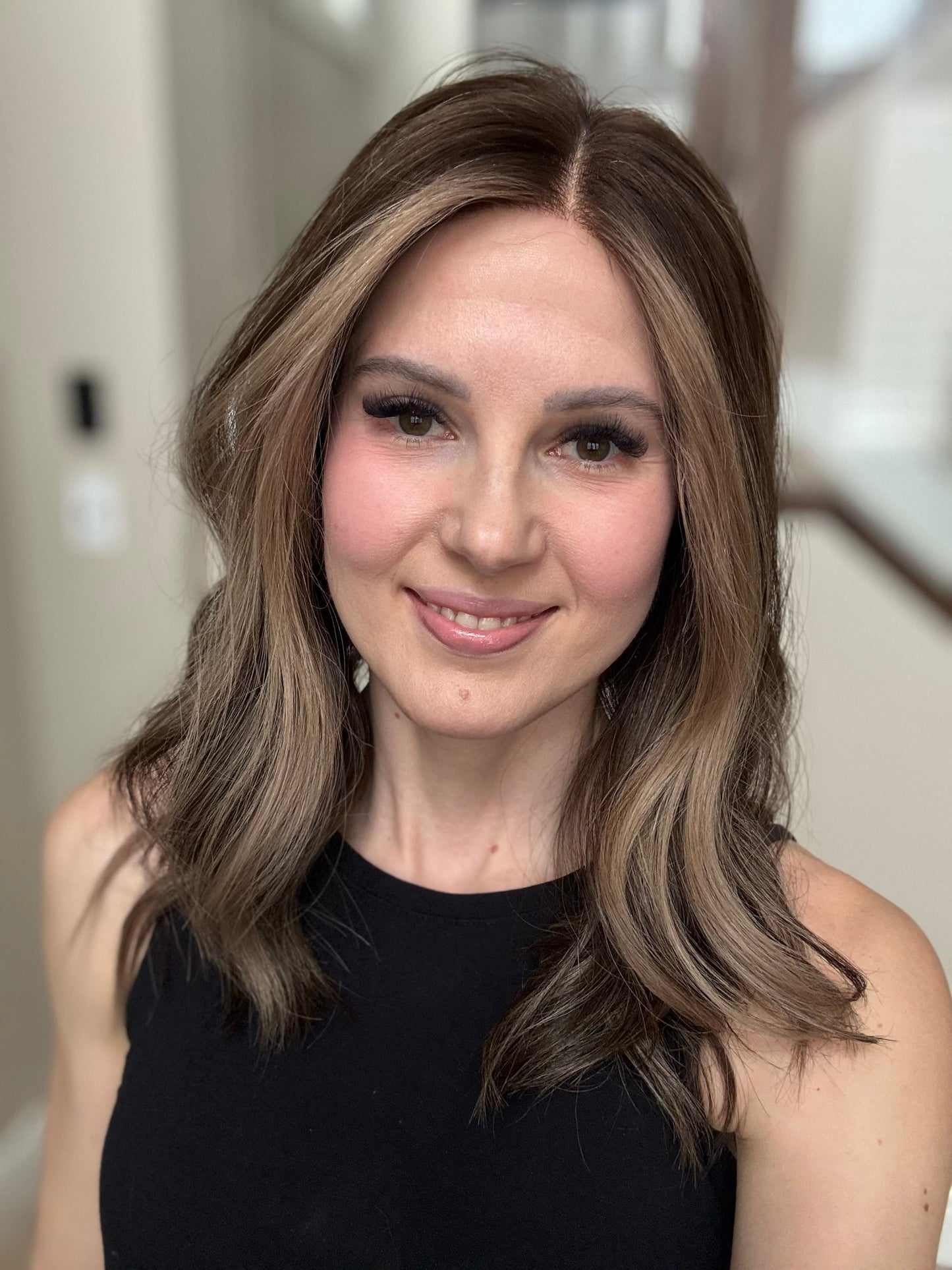 20" Kahala Comfort Cap Lace Top Wig (M) (FINAL SALE) Alexwigs