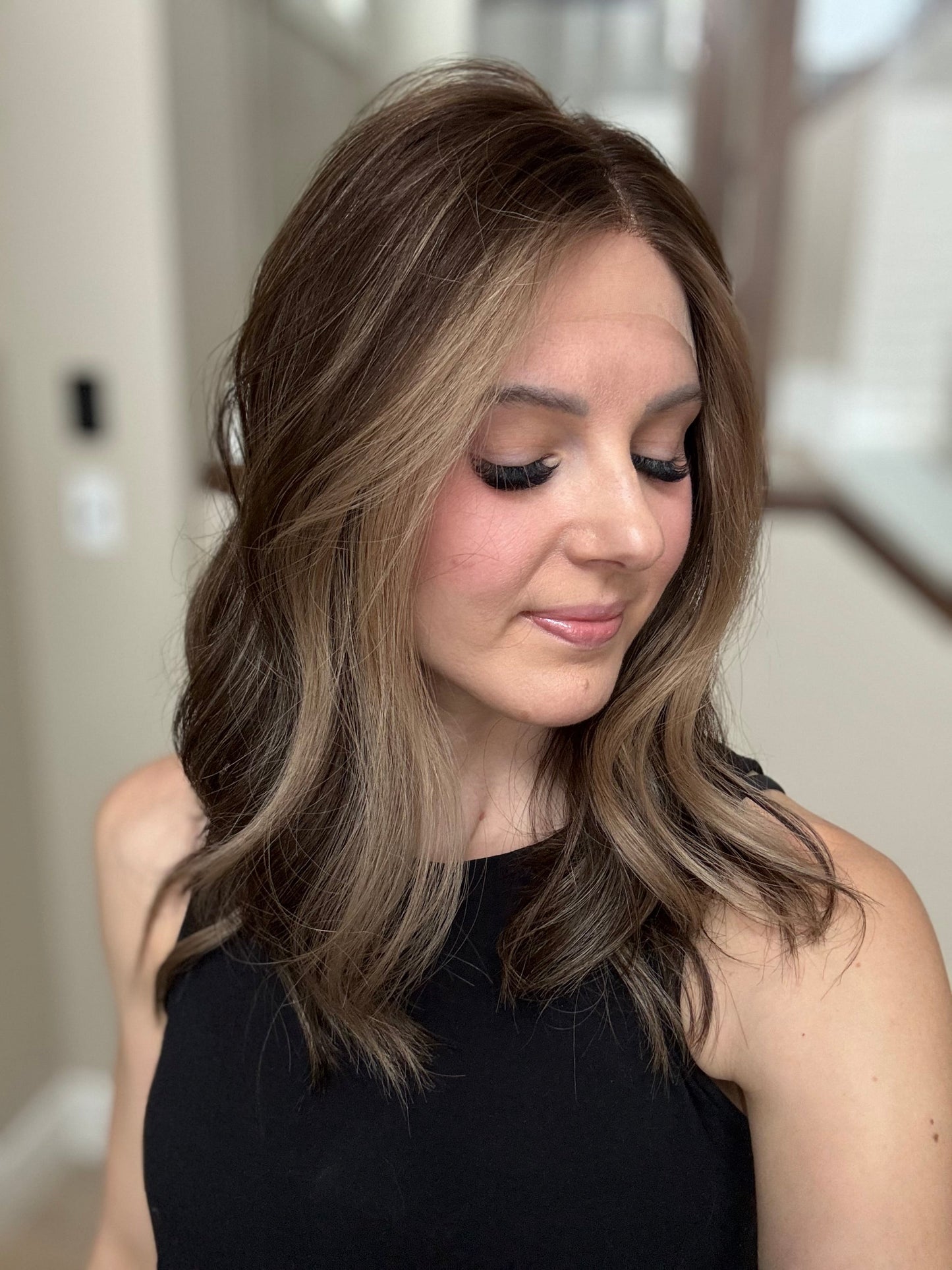 20" Kahala Comfort Cap Lace Top Wig (M) (FINAL SALE) Alexwigs