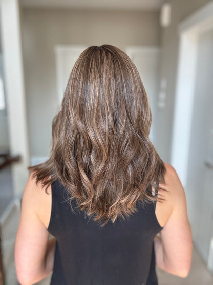 18" Penelope Comfort Cap Silk Top Wig (M) Alexwigs