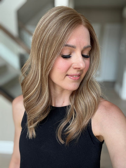 18" Janelle Luxury Cap Lace Top Wig (XS) Alexwigs