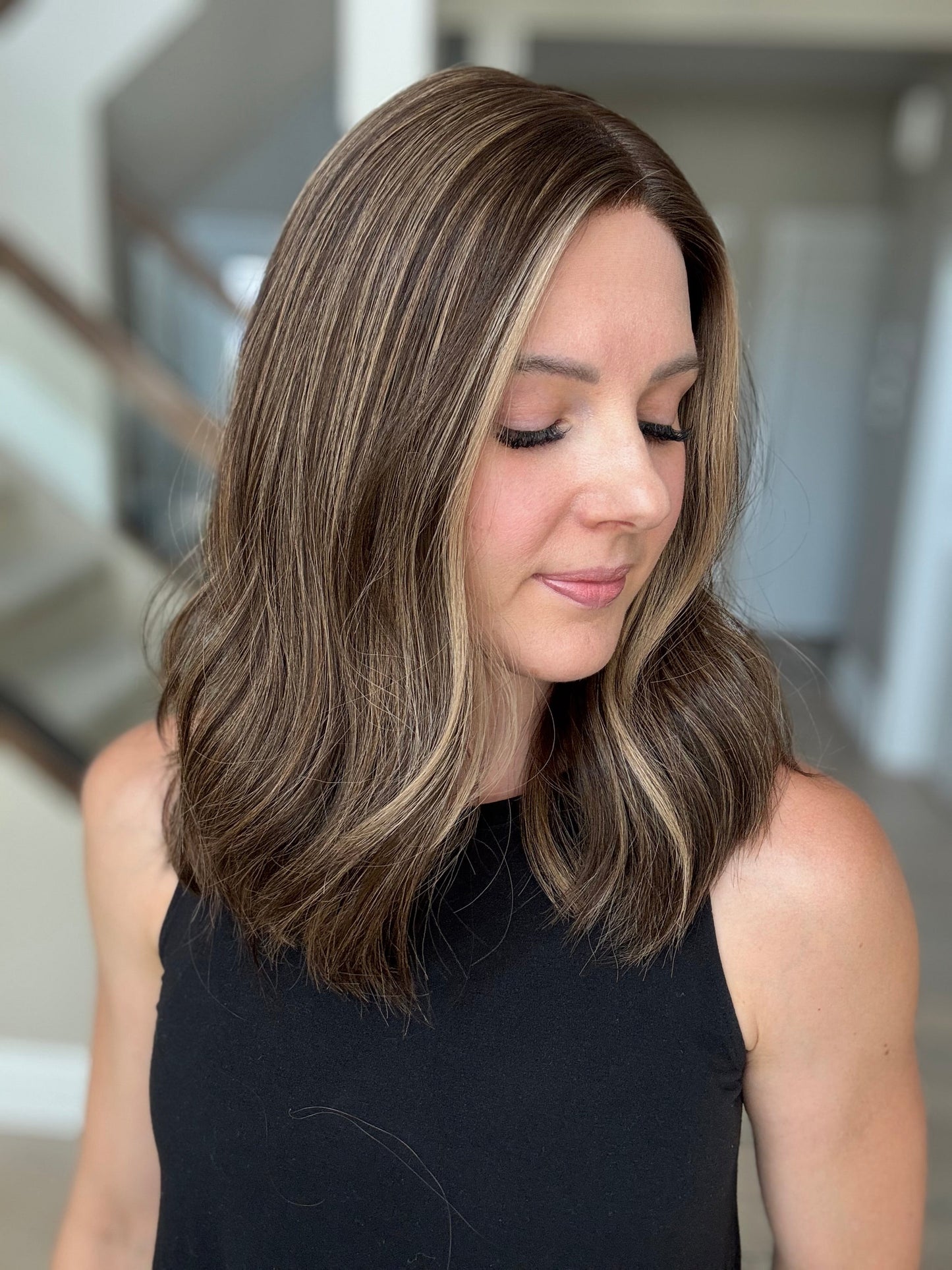 18" Mia LOB Comfort Cap Silk Top Wig (M) Alexwigs