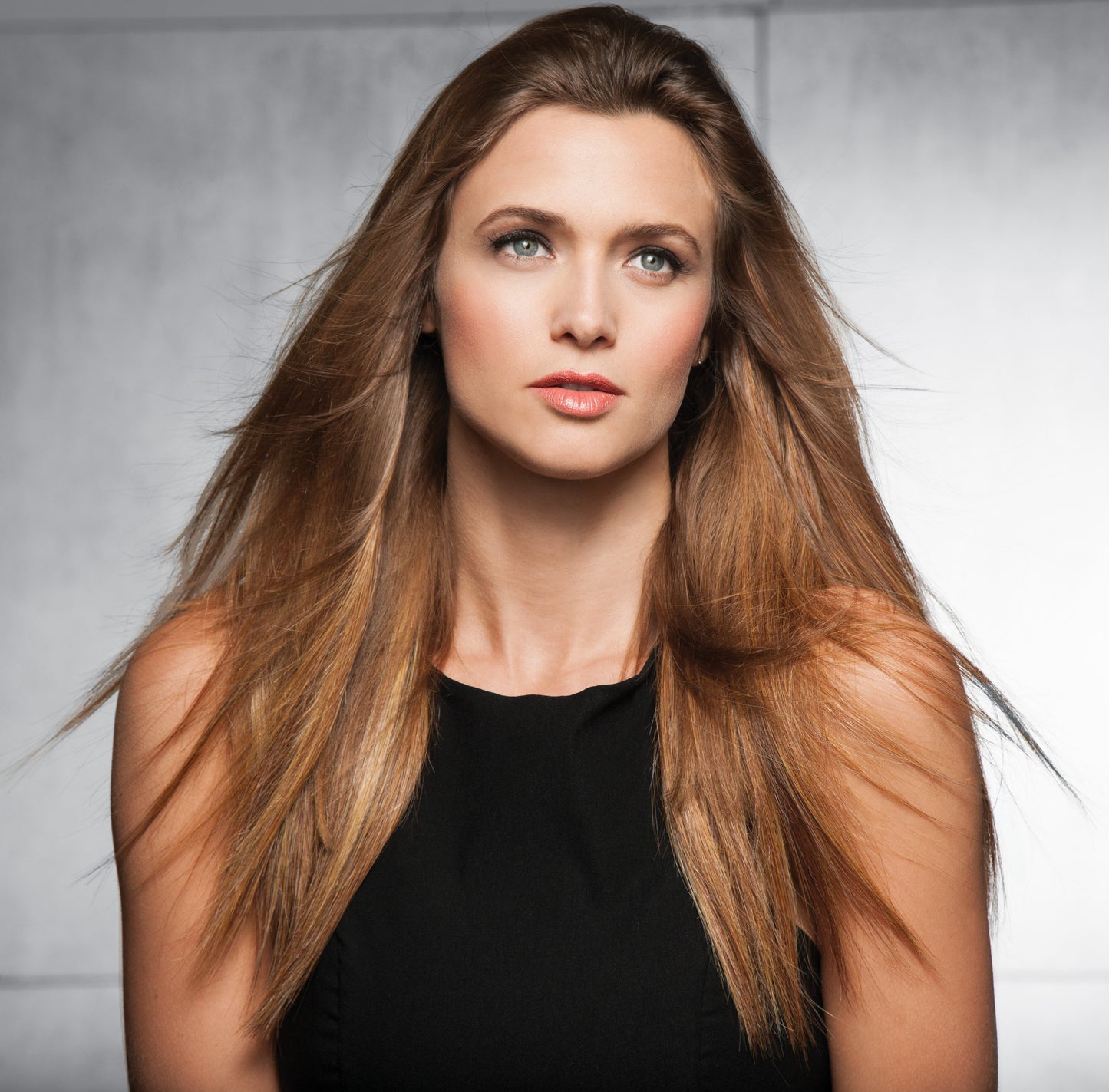 16" Straight Extension Set (8-pc) by Hairdo. | Heat Friendly Synthetic Alexwigs