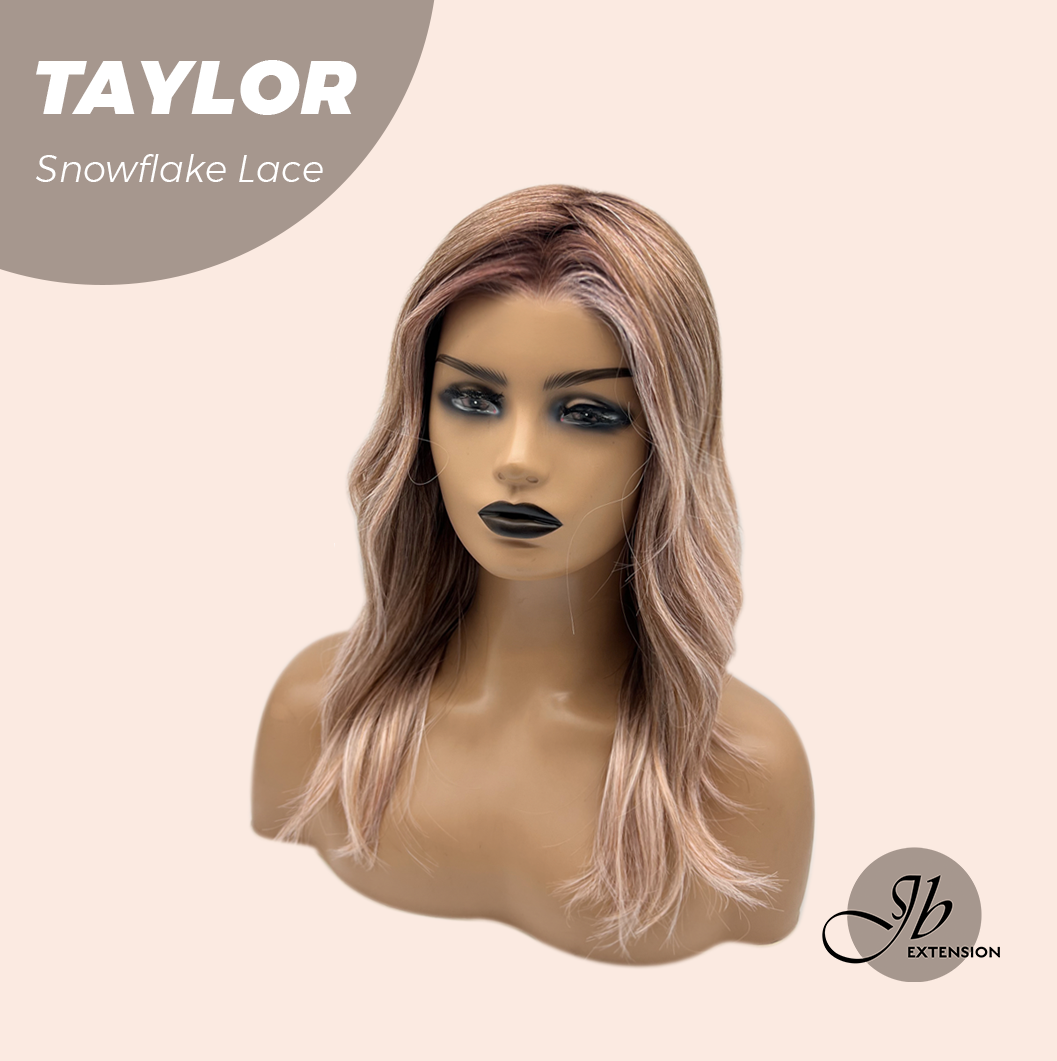 [PRE-ORDER] JBEXTENSION 18 Inches Apricot Pre-Cut Snowflake Lace Frontlace Glueless Wig TAYLOR【PERMATEASE】【BENDY EAR TABS】 Alexwigs