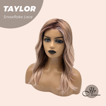 [PRE-ORDER] JBEXTENSION 18 Inches Apricot Pre-Cut Snowflake Lace Frontlace Glueless Wig TAYLOR【PERMATEASE】【BENDY EAR TABS】 Alexwigs