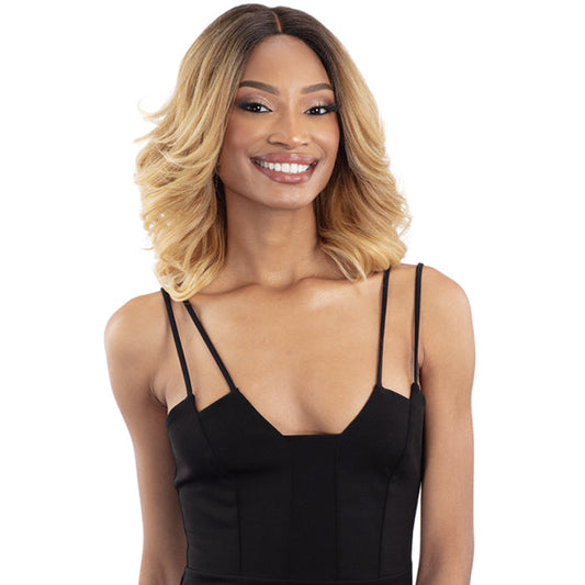 Shake N Go Harmony Glueless 5" Part HD Lace Wig - AZURA Alexwigs