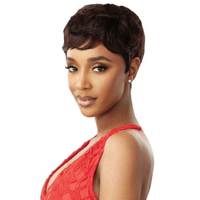 Outre Unprocessed Human Hair Fab & Fly Full Cap Wig HH-MABEL Alexwigs
