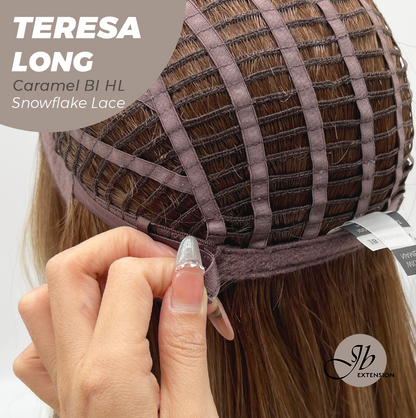 [PRE-ORDER] JBEXTENSION 22 Inches Long Caramel Blonde Highlight Pre-Cut Snowflake Lace Frontlace Glueless Wig TERESA LONG CARAMEL BLONDE HIGHLIGHT【PERMATEASE】【BENDY EAR TABS】 Alexwigs