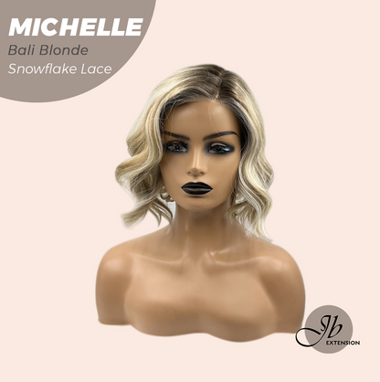 [PRE-ORDER] JBEXTENSION 10 Inches Bali Blonde Pre-Cut Side Part Snowflake Lace Frontlace Glueless Wig MICHELLE BALI BLONDE【BENDY EAR TABS】- S/M Alexwigs