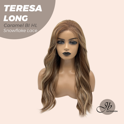 [PRE-ORDER] JBEXTENSION 22 Inches Long Caramel Blonde Highlight Pre-Cut Snowflake Lace Frontlace Glueless Wig TERESA LONG CARAMEL BLONDE HIGHLIGHT【PERMATEASE】【BENDY EAR TABS】 Alexwigs