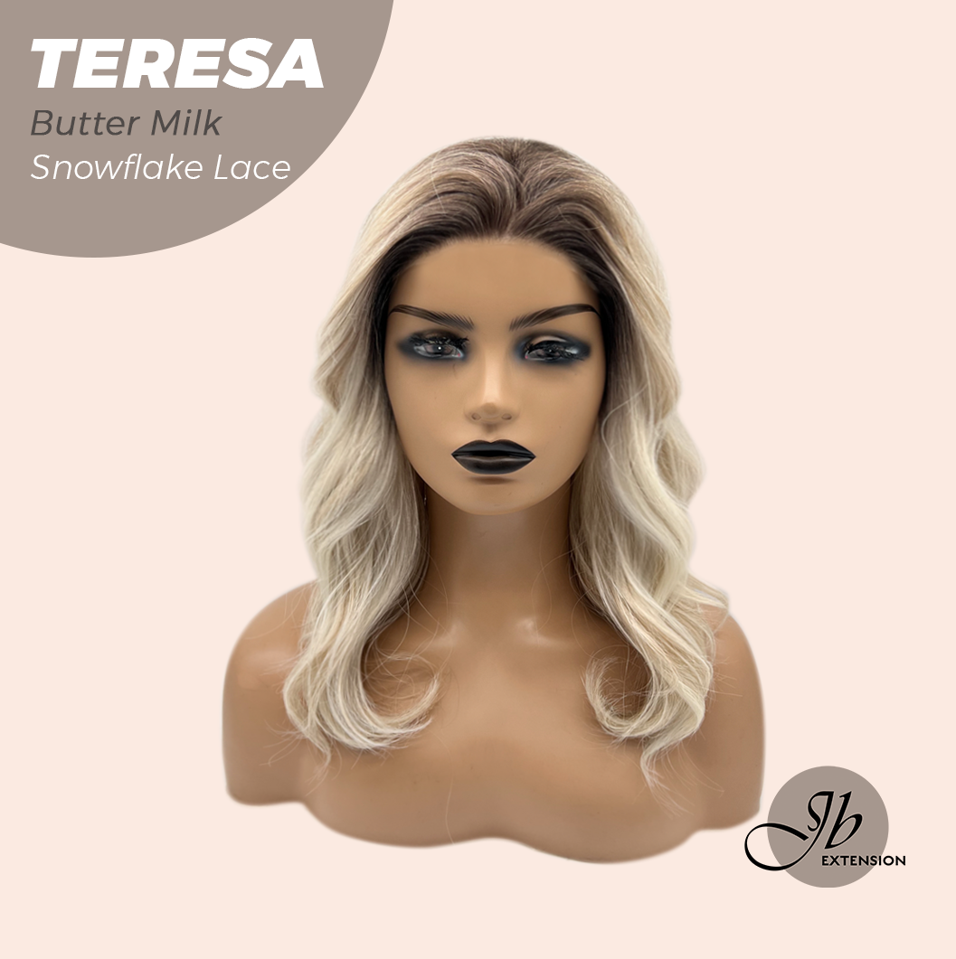 [PRE-ORDER] JBEXTENSION 18 Inches Butter Milk Pre-Cut Snowflake Lace Frontlace Glueless Wig TERESA BUTTER MILK【PERMATEASE】【BENDY EAR TABS】 Alexwigs