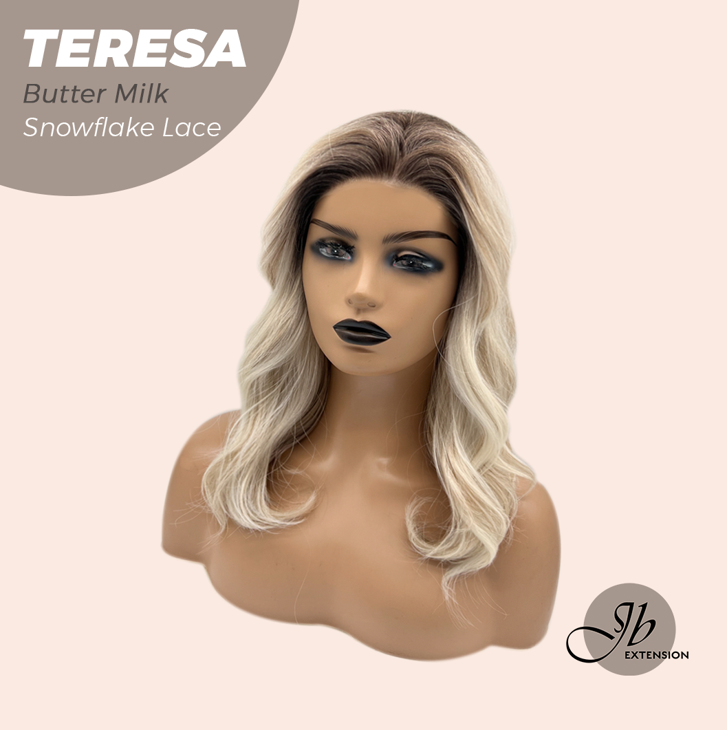 [PRE-ORDER] JBEXTENSION 18 Inches Butter Milk Pre-Cut Snowflake Lace Frontlace Glueless Wig TERESA BUTTER MILK【PERMATEASE】【BENDY EAR TABS】 Alexwigs