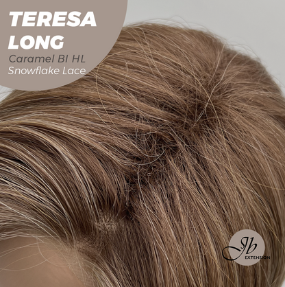 [PRE-ORDER] JBEXTENSION 22 Inches Long Caramel Blonde Highlight Pre-Cut Snowflake Lace Frontlace Glueless Wig TERESA LONG CARAMEL BLONDE HIGHLIGHT【PERMATEASE】【BENDY EAR TABS】 Alexwigs