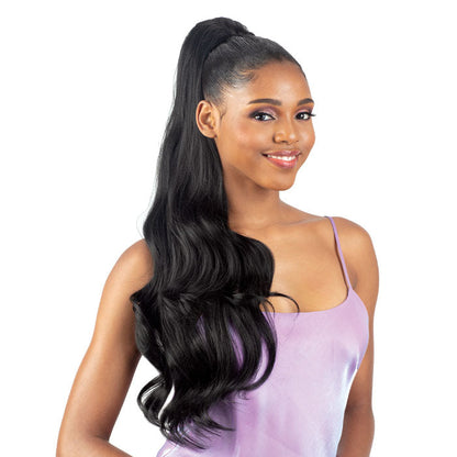 Model Model Gardenia Drawstring Ponytail - MELLOW WAVE 26" Alexwigs