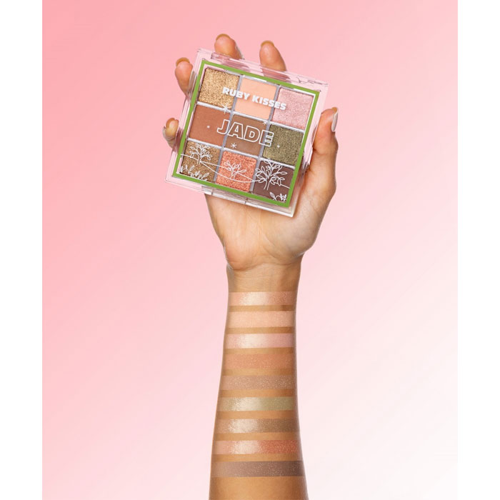 Ruby Kisses Makeup Palette Alexwigs